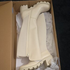 Cream Knee-High Women's Boots